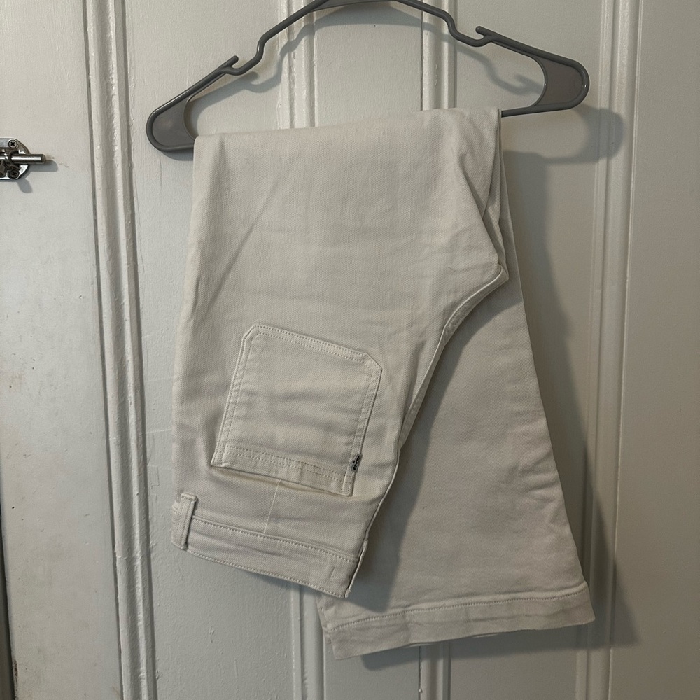 Levi’s wide leg white jeans